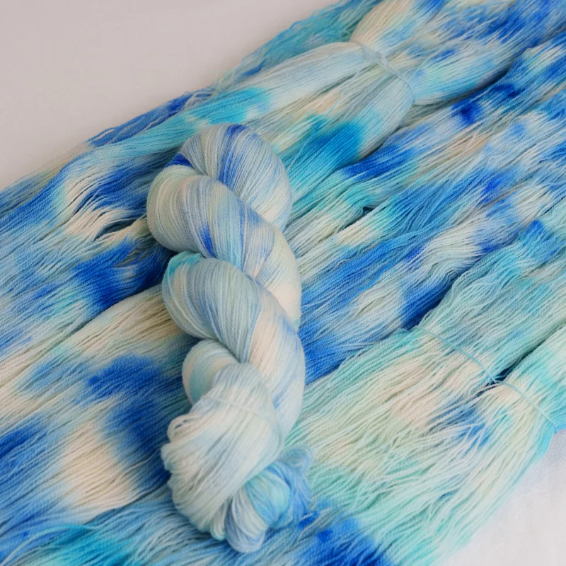 Wave — Merino Lace 700
