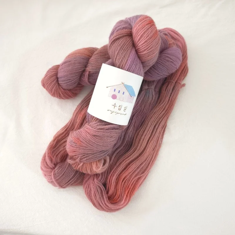 Dried Rose — Whitefaced Woodland DK