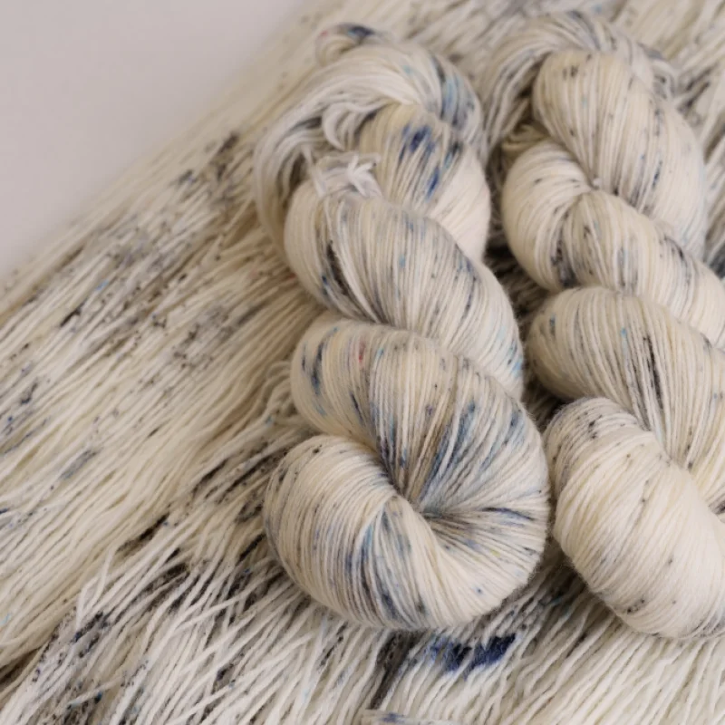 Grey Dots — Merino Sock · Superwash