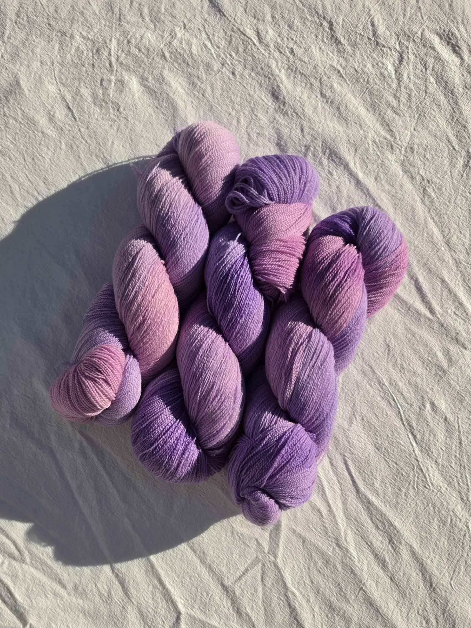 Lavender Field hand-dyed yarn — image 3